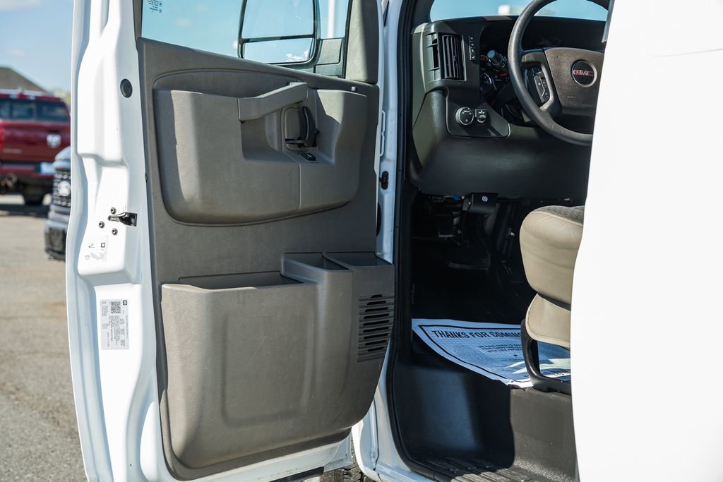 Used 2024 GMC Savana 2500 w/ Driver Convenience Package image 40