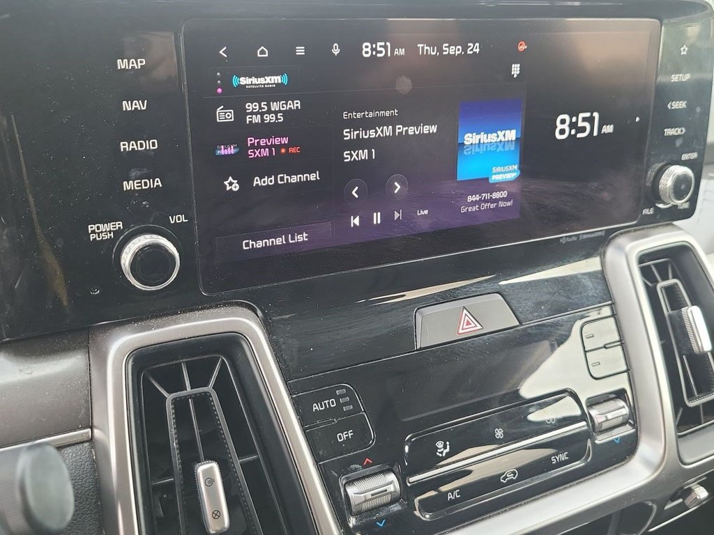 Used 2023 Kia Sorento S w/ Panoramic Sunroof Package FWD image 19