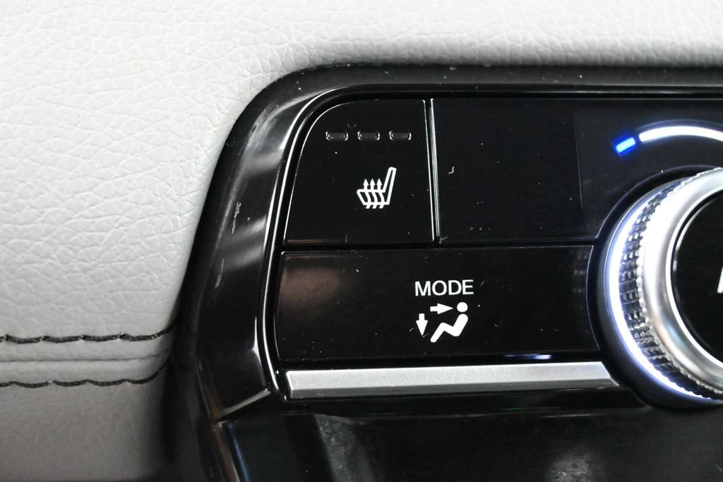 Used 2023 Honda Pilot EX-L image 13