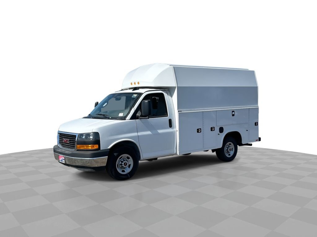 New 2025 GMC Savana 3500 Work Van w/ Power Convenience Package image 4