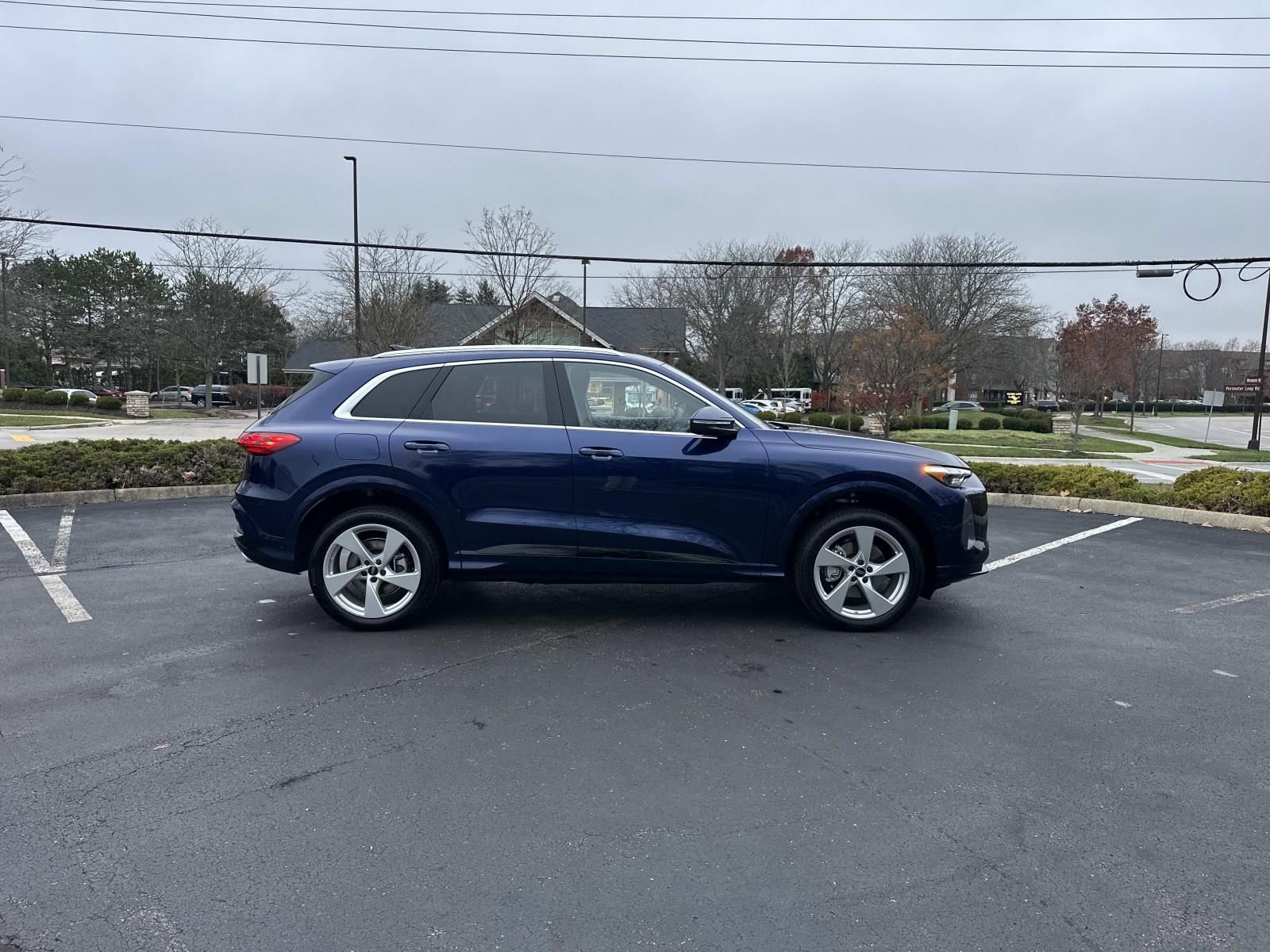New 2025 Audi Q5 Premium Plus AWD/4WD image 8