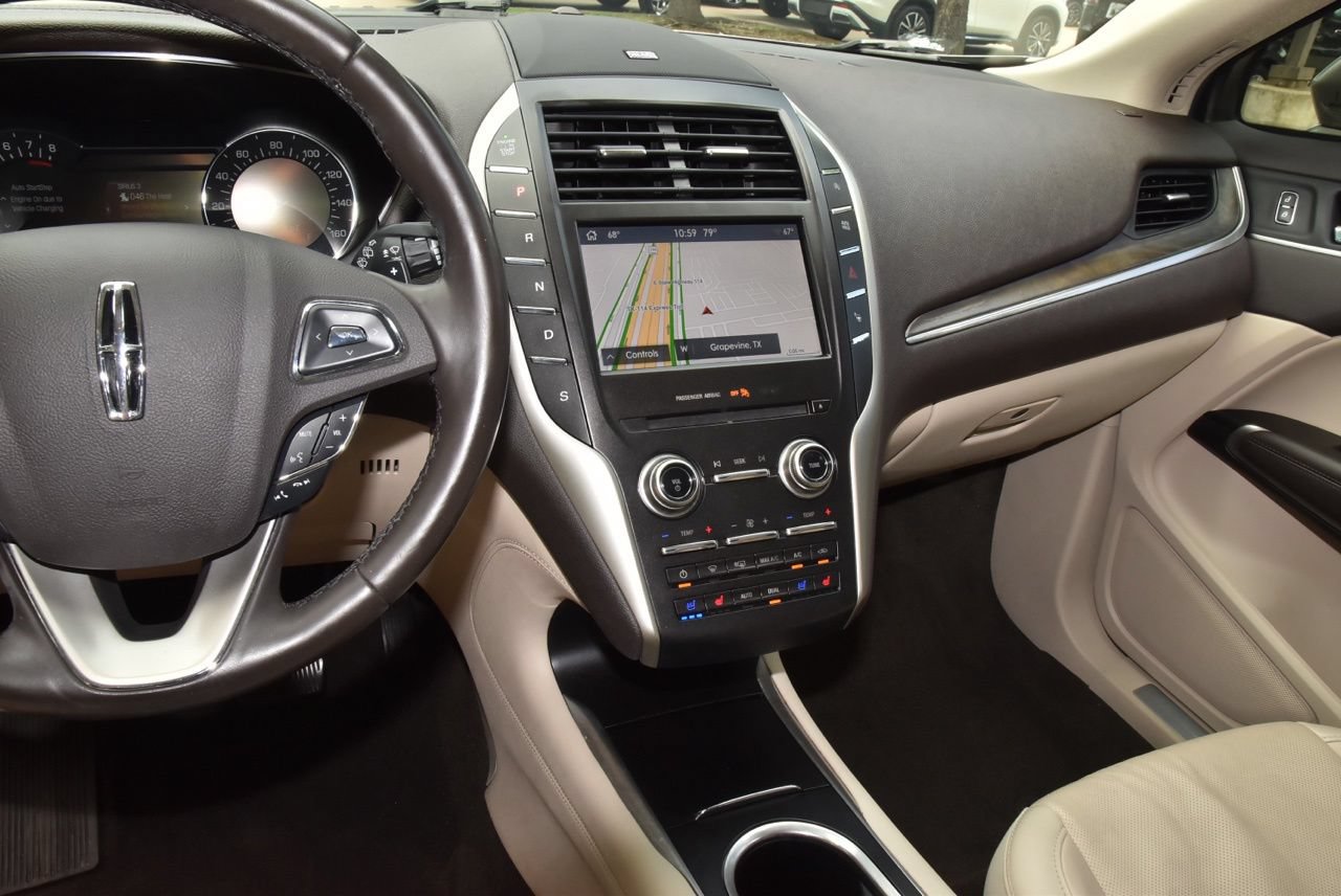 Used 2019 Lincoln MKC Reserve w/ MKC Technology Package FWD image 26