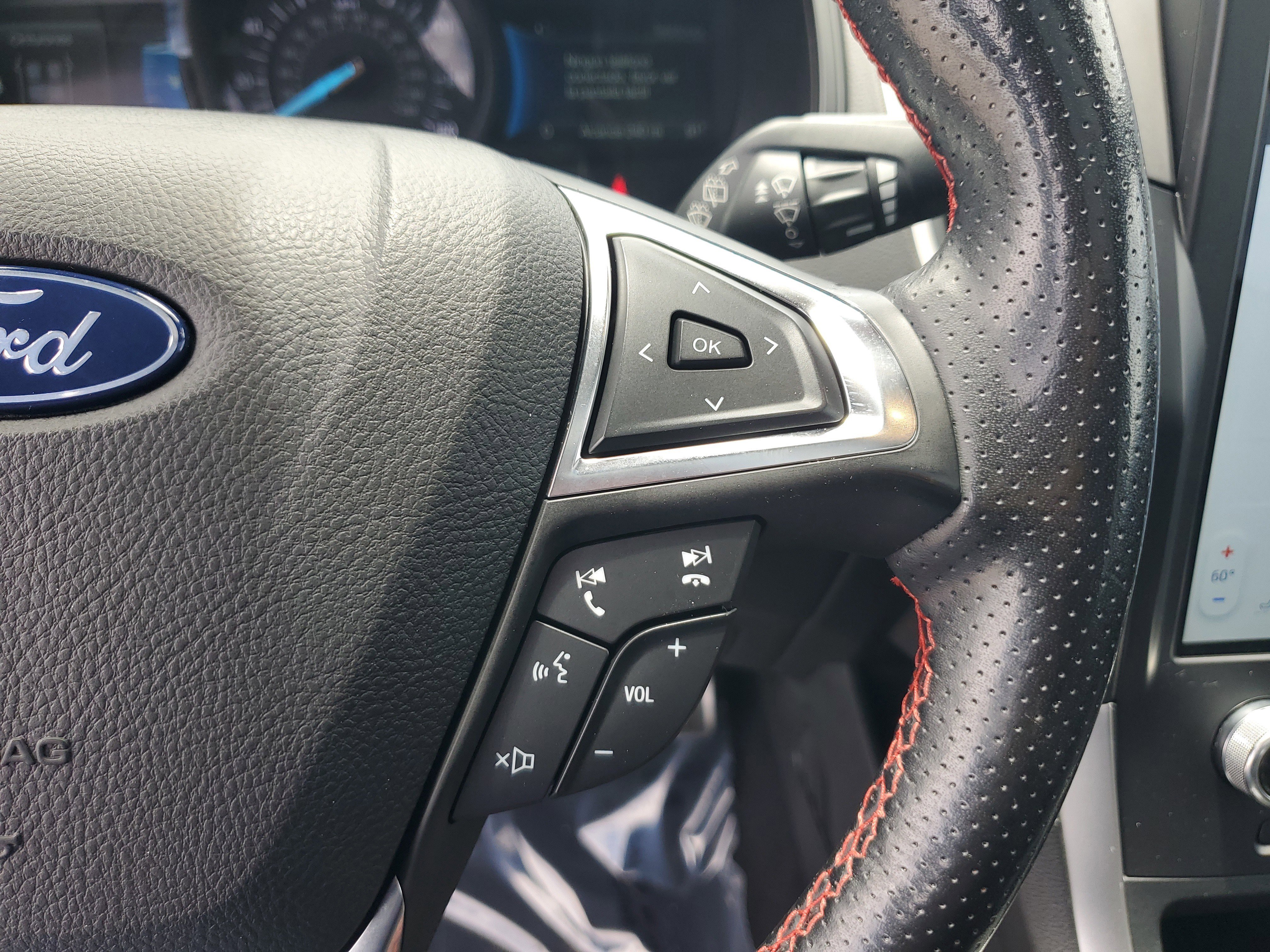 Used 2022 Ford Edge ST-Line AWD/4WD image 22