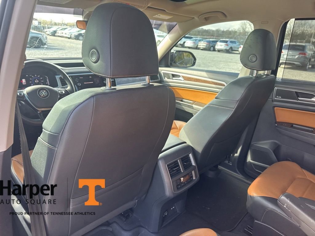 Used 2019 Volkswagen Atlas SEL Premium image 11
