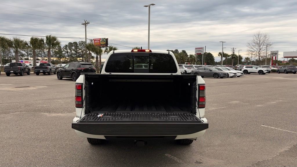Certified 2024 Nissan Frontier SL w/ Technology Package image 5