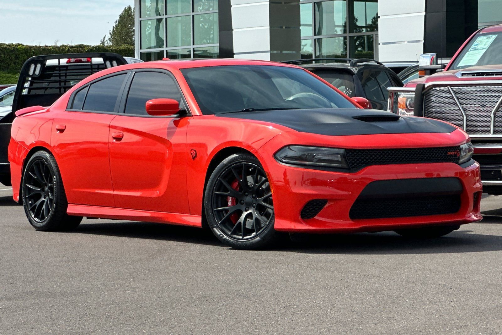 Used 2016 Dodge Charger SRT Hellcat w/ Harman/Kardon Audio Group RWD image 2