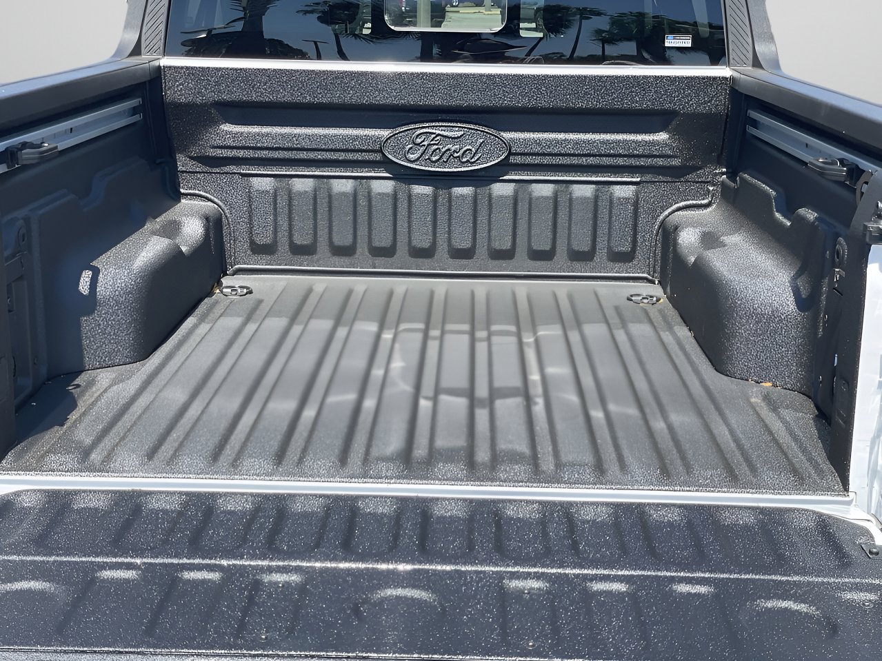 New 2026 Ford Maverick Lariat image 9