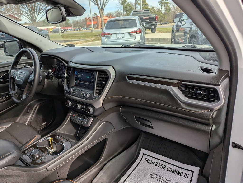 Used 2022 GMC Acadia AT4 w/ Technology Package image 19