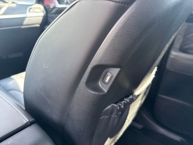 Used 2022 Hyundai Palisade Calligraphy image 24