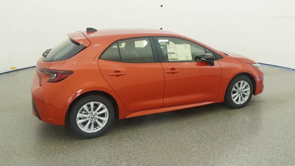 New 2027 Toyota Corolla SE FWD image 10