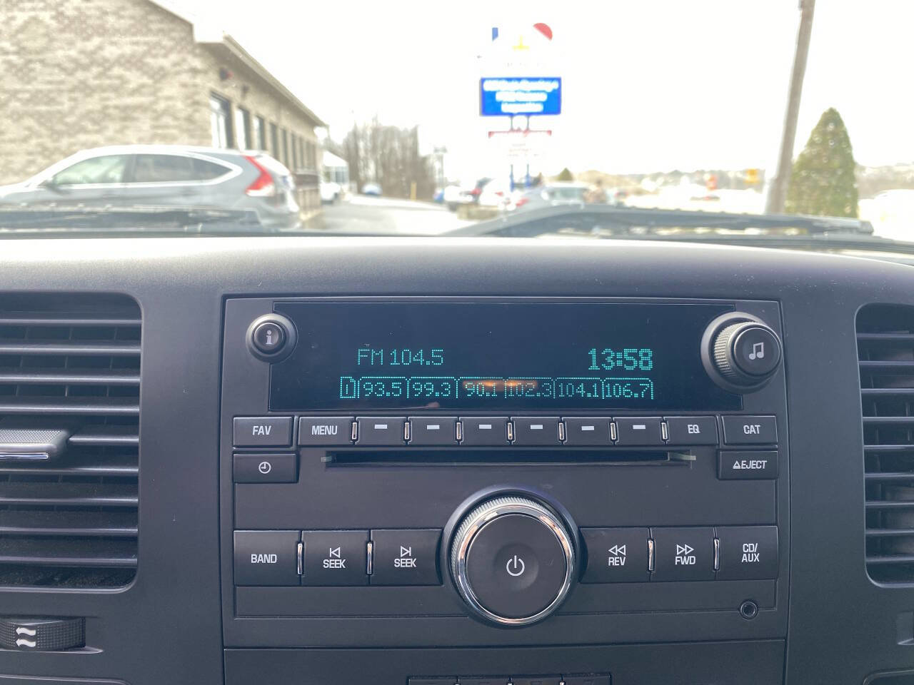 Used 2009 GMC Sierra 1500 SLE w/ Power Pack Plus image 25