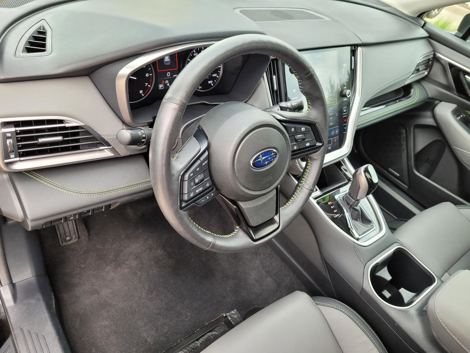 Certified 2025 Subaru Outback Onyx Edition AWD/4WD image 28