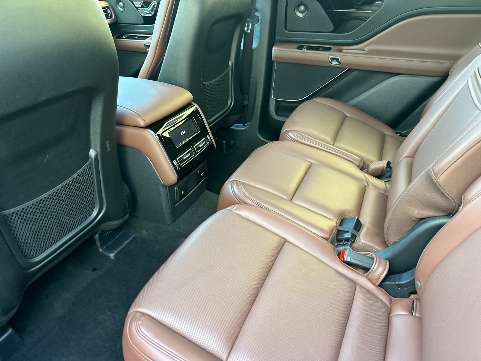 New 2026 Lincoln Aviator Reserve AWD/4WD image 11