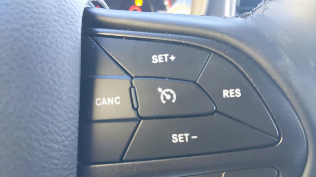 Used 2022 Dodge Charger SXT w/ Blacktop Package image 22