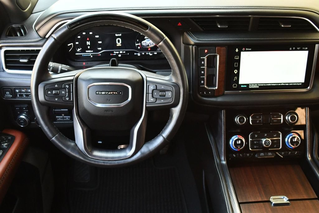 Used 2023 GMC Yukon Denali Ultimate AWD/4WD image 49