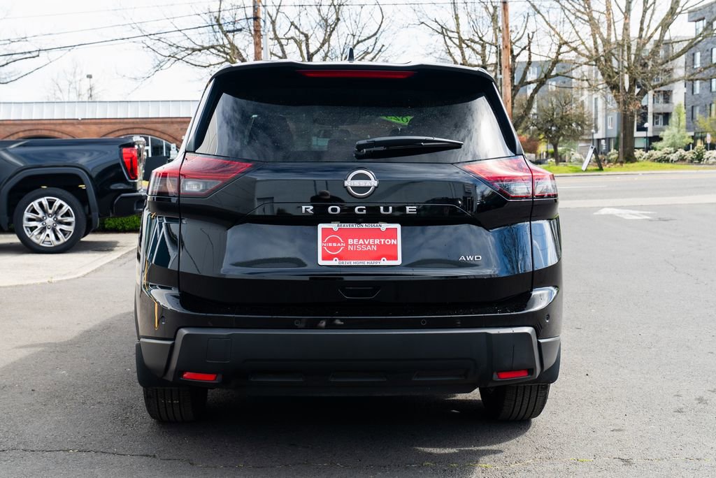 Certified 2025 Nissan Rogue S image 5