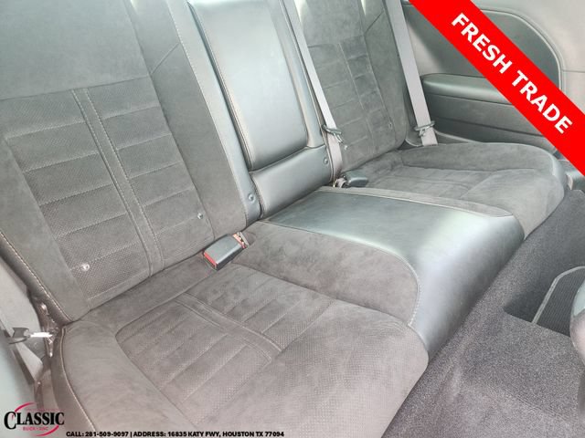 Used 2020 Dodge Challenger R/T RWD image 31