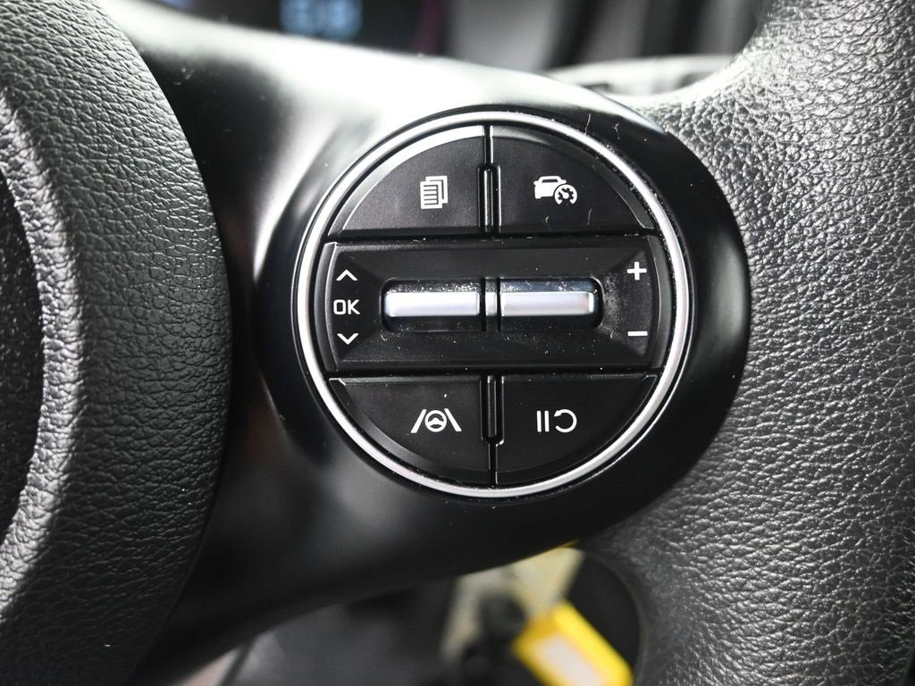 Certified 2024 Kia Soul LX w/ Option Group 015 image 22
