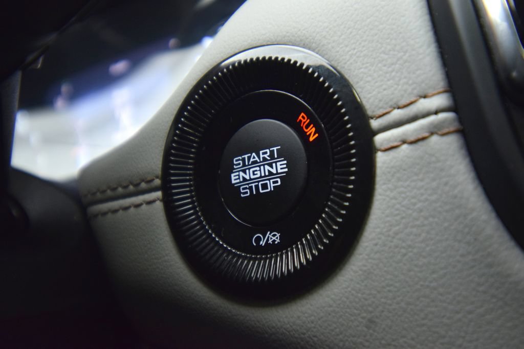 Used 2022 Jeep Compass Limited AWD/4WD image 36
