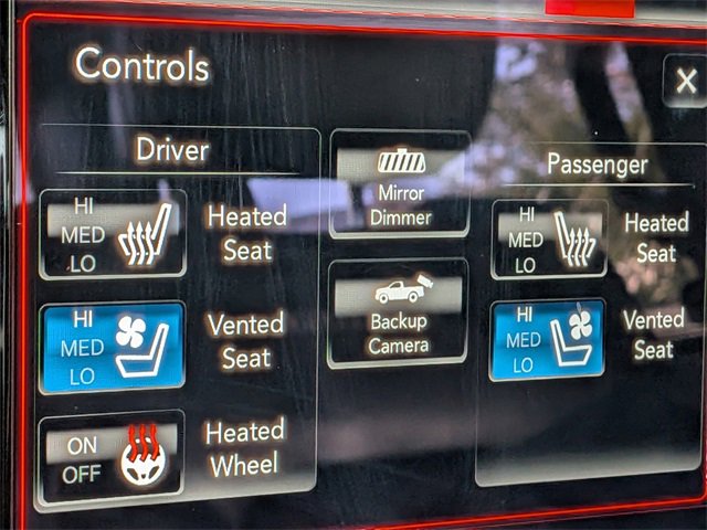 Used 2020 RAM 1500 Laramie w/ Sport Appearance Package image 21