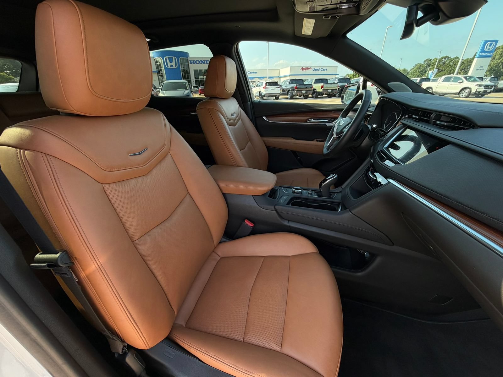 Used 2023 Cadillac XT5 Premium Luxury FWD image 13