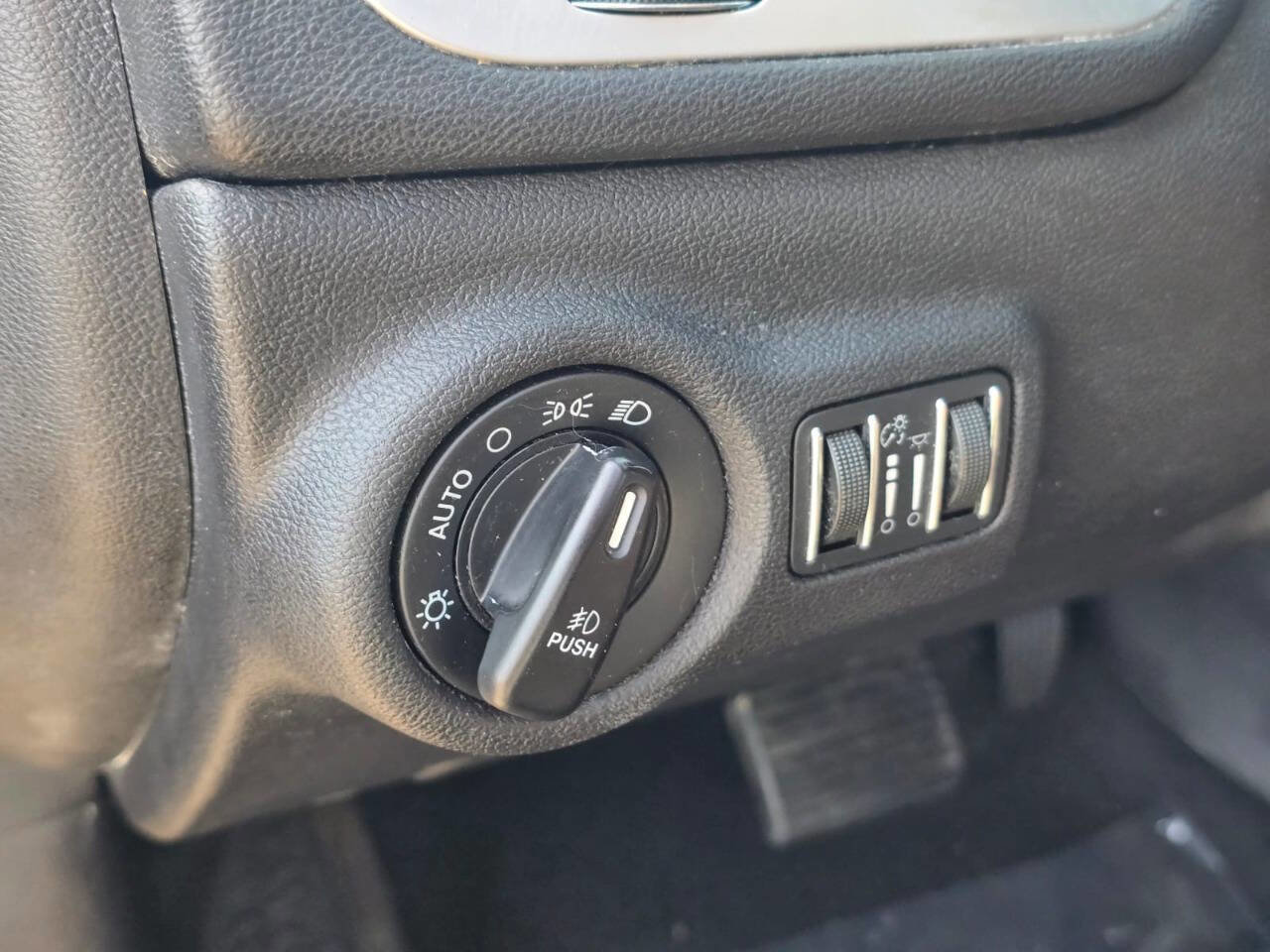 Used 2013 Dodge Dart Rallye image 34