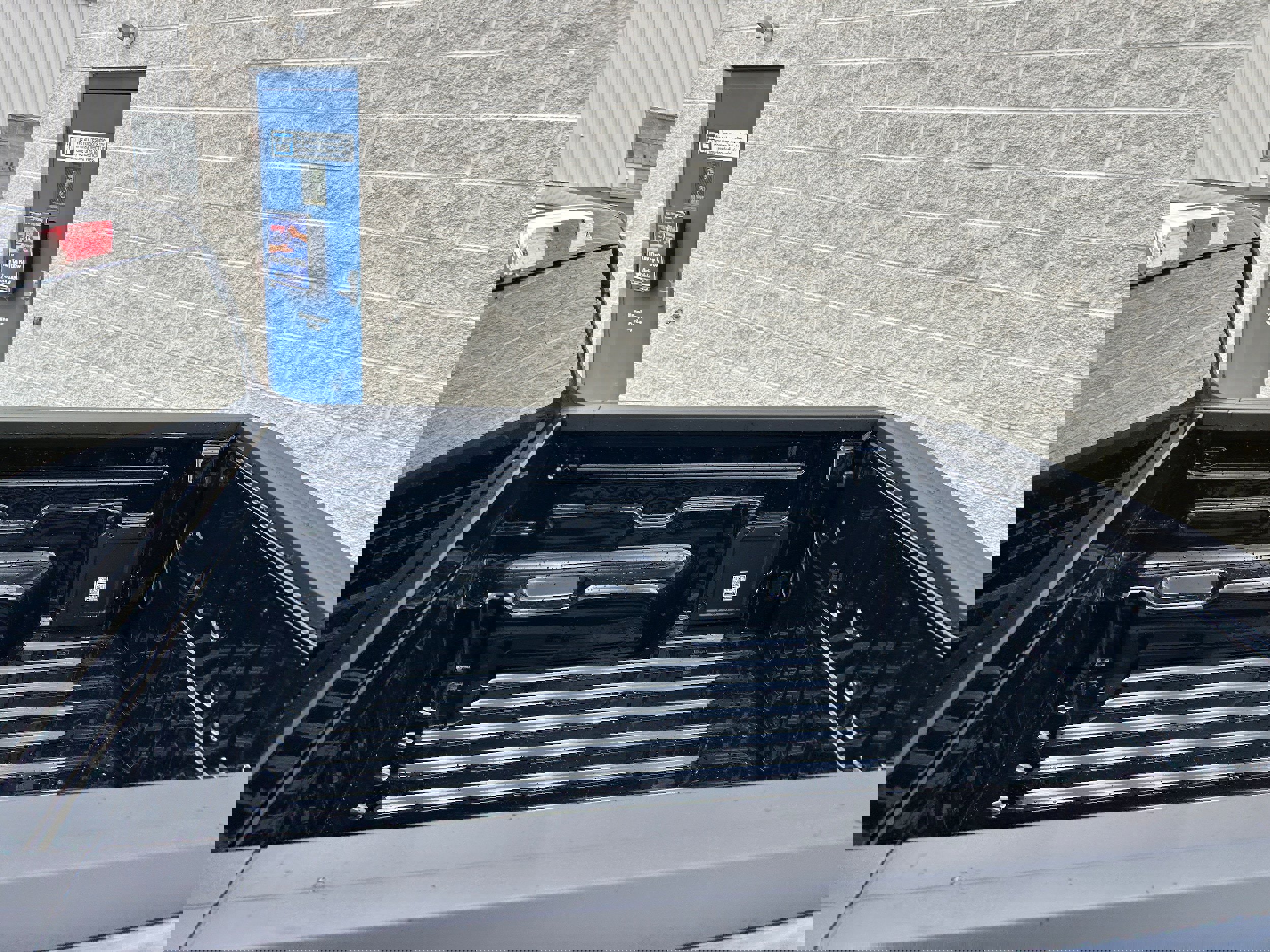 New 2025 Ford Maverick XL w/ Equipment Group 101A image 19