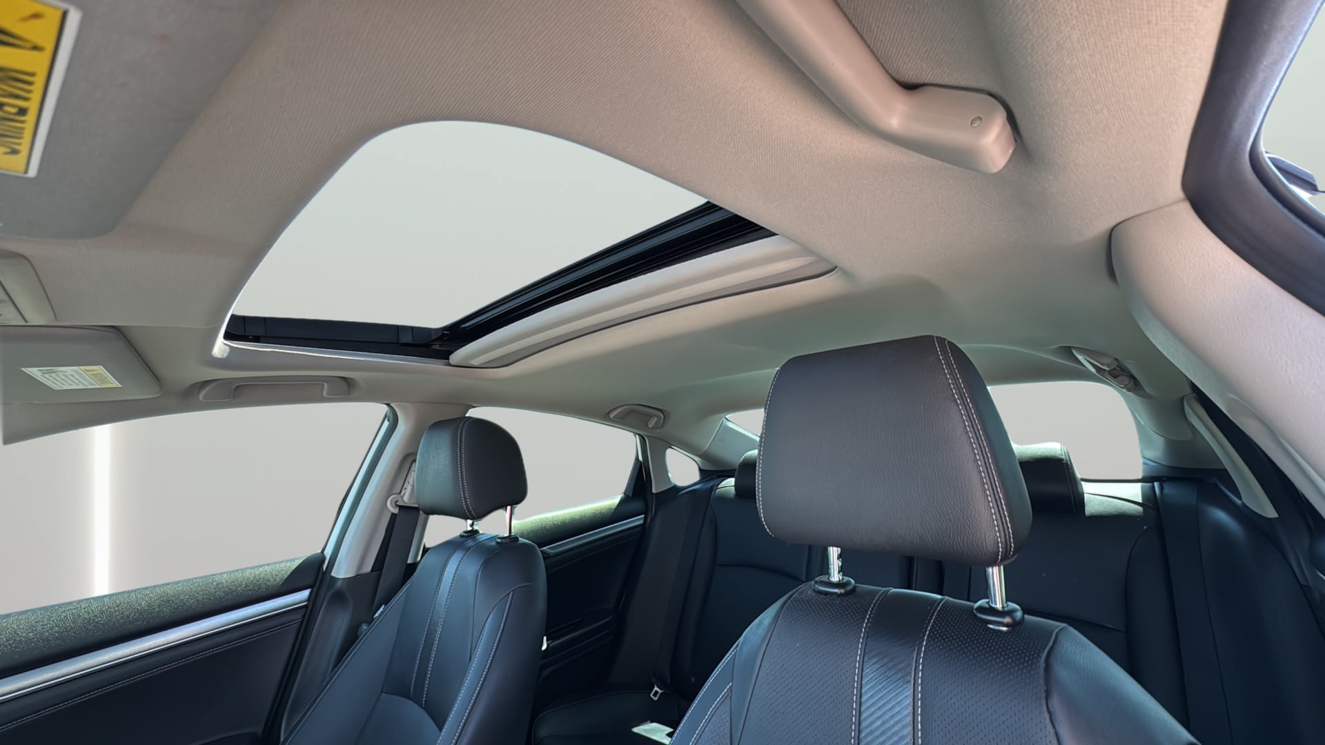 Used 2018 Honda Civic Touring image 32