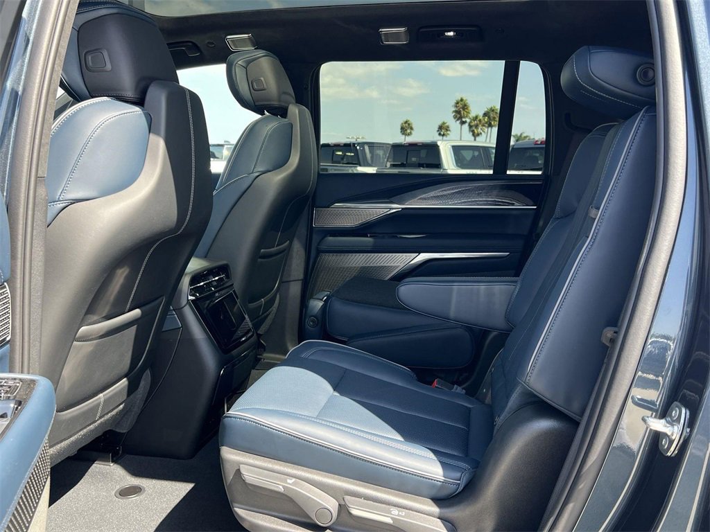 New 2026 Cadillac Escalade IQL Sport 2 image 28
