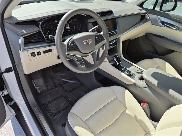 Certified 2024 Cadillac XT5 Premium Luxury w/ Technology Package image 16
