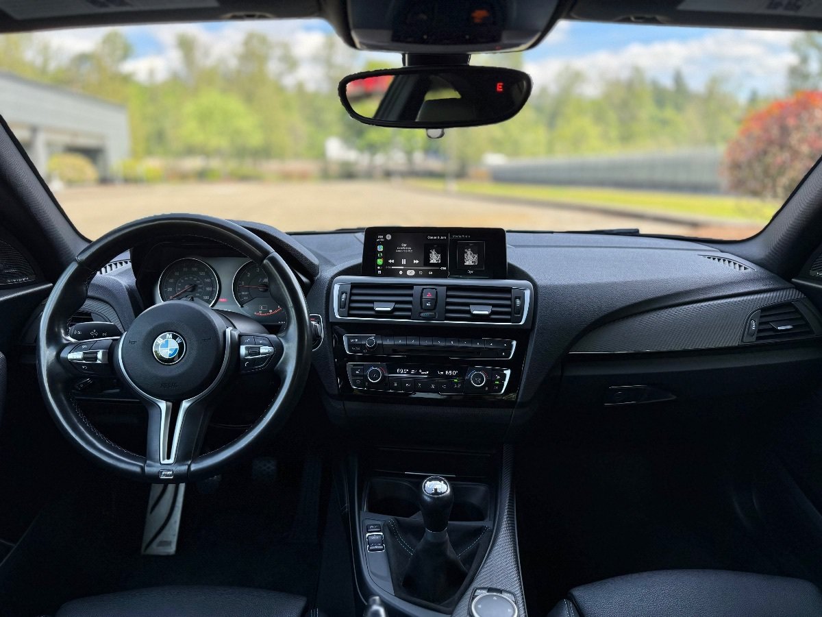Used 2017 BMW M2 RWD image 19