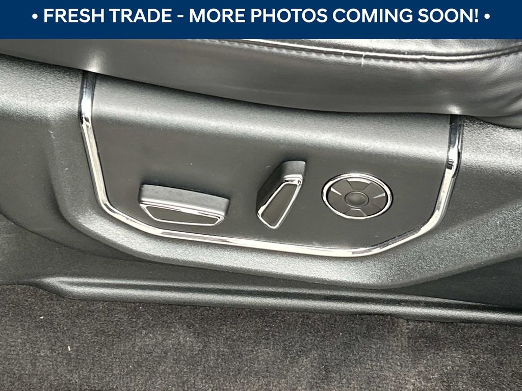 Used 2020 Ford Expedition Platinum image 17