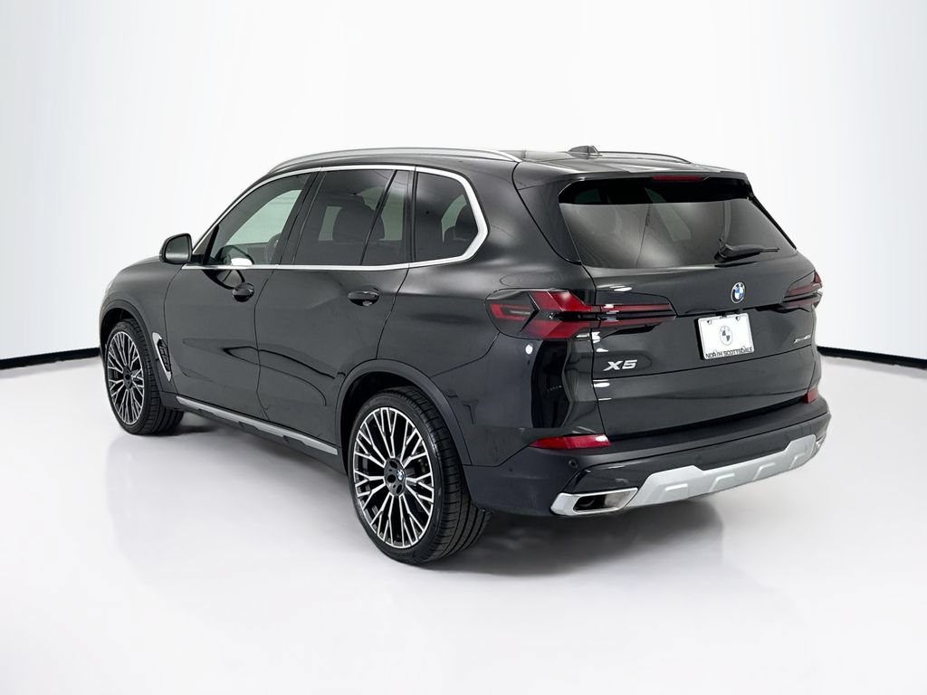 Certified 2026 BMW X5 xDrive40i w/ Executive Package AWD/4WD image 7