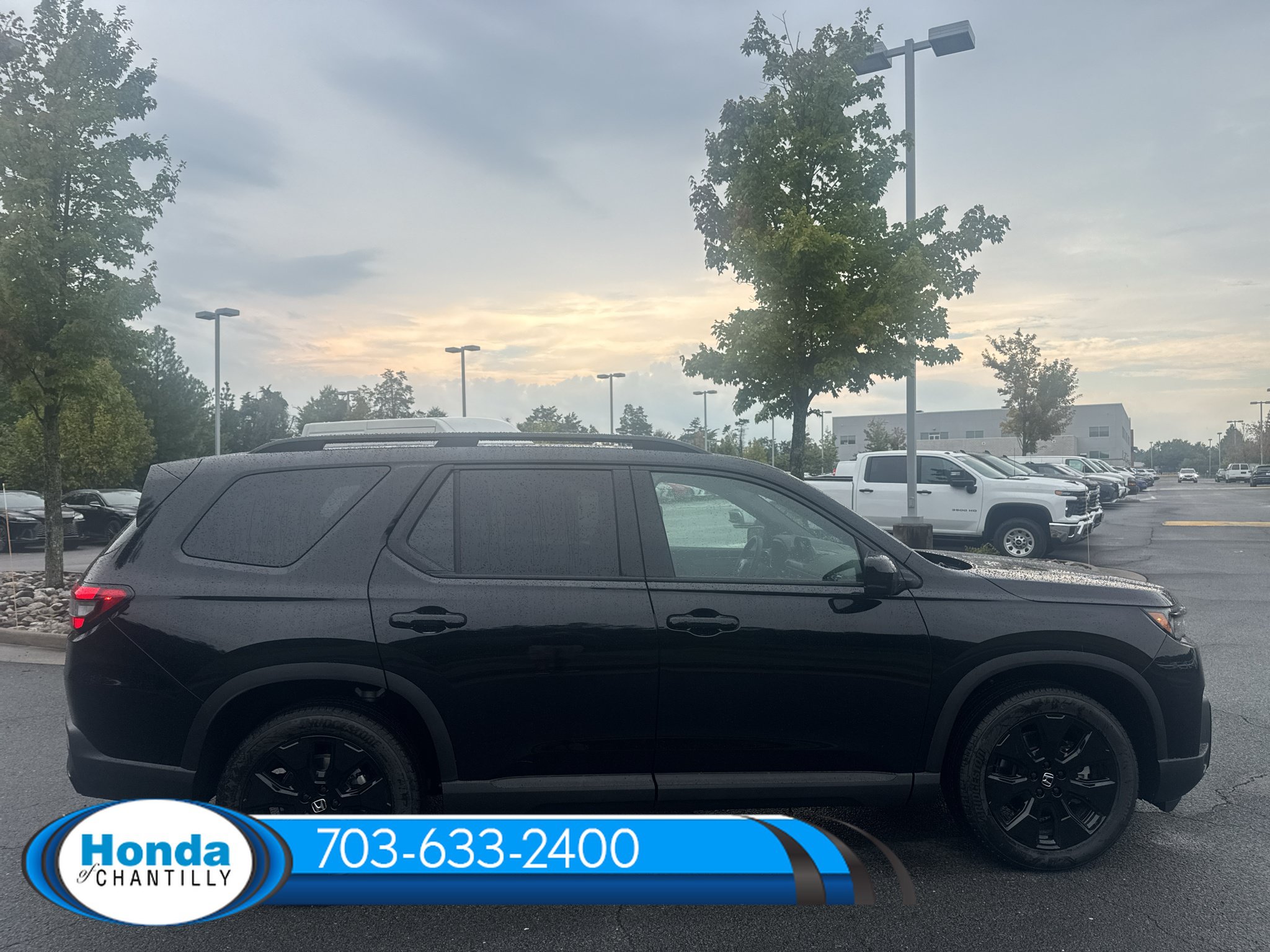 New 2026 Honda Pilot Black Edition image 8