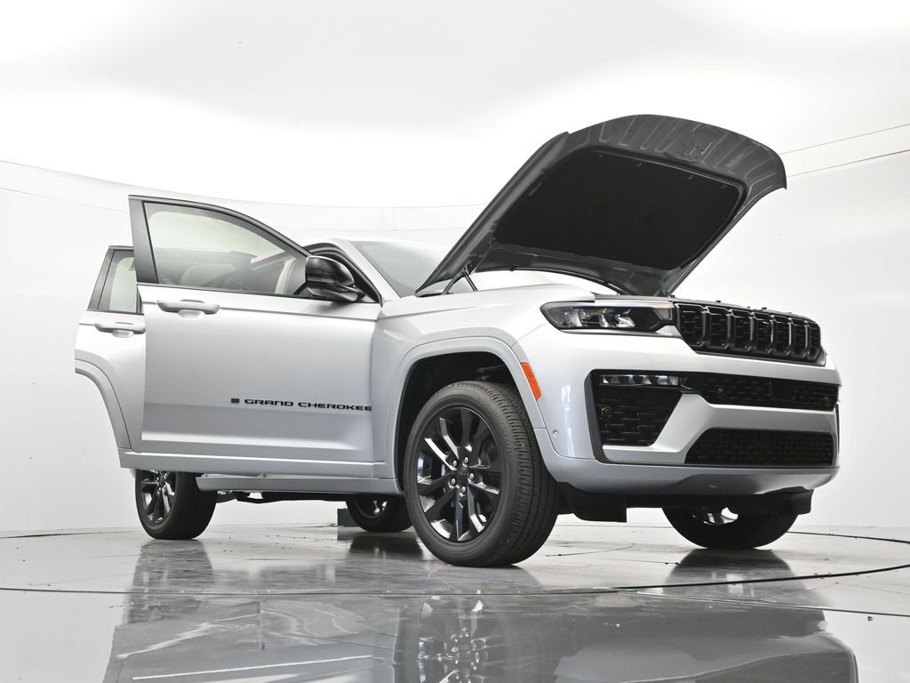 New 2026 Jeep Grand Cherokee Limited AWD/4WD image 49