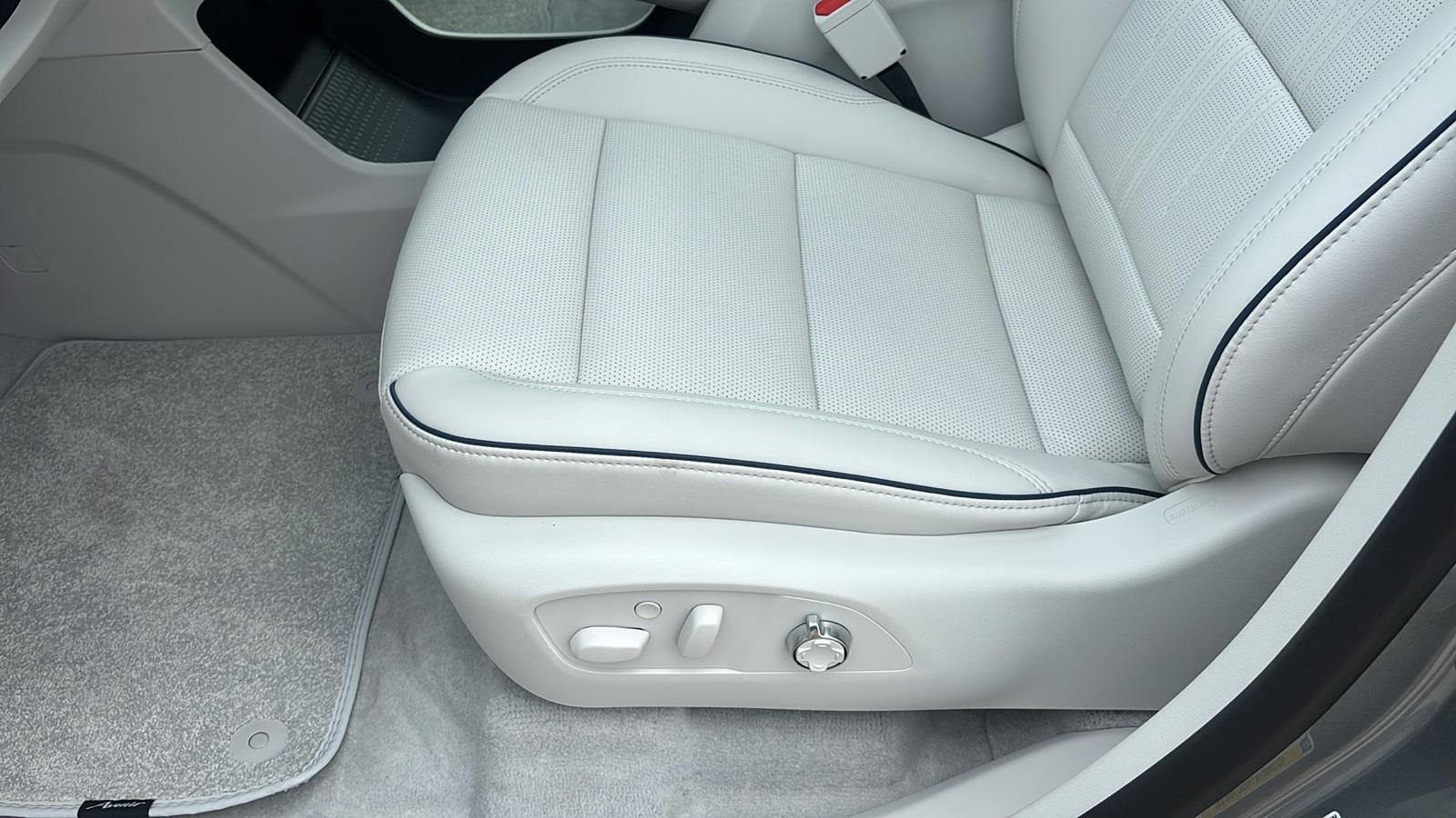 New 2026 Buick Enclave Avenir w/ LPO, All-Weather Package image 24