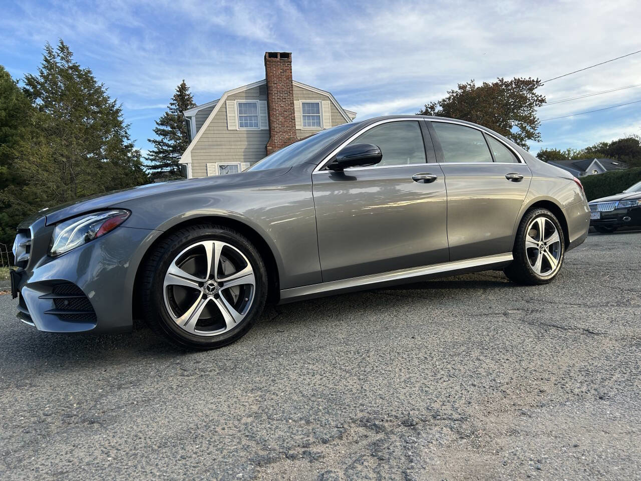 Used 2020 Mercedes-Benz E 350 4MATIC Sedan w/ Parking Assistance Package image 4