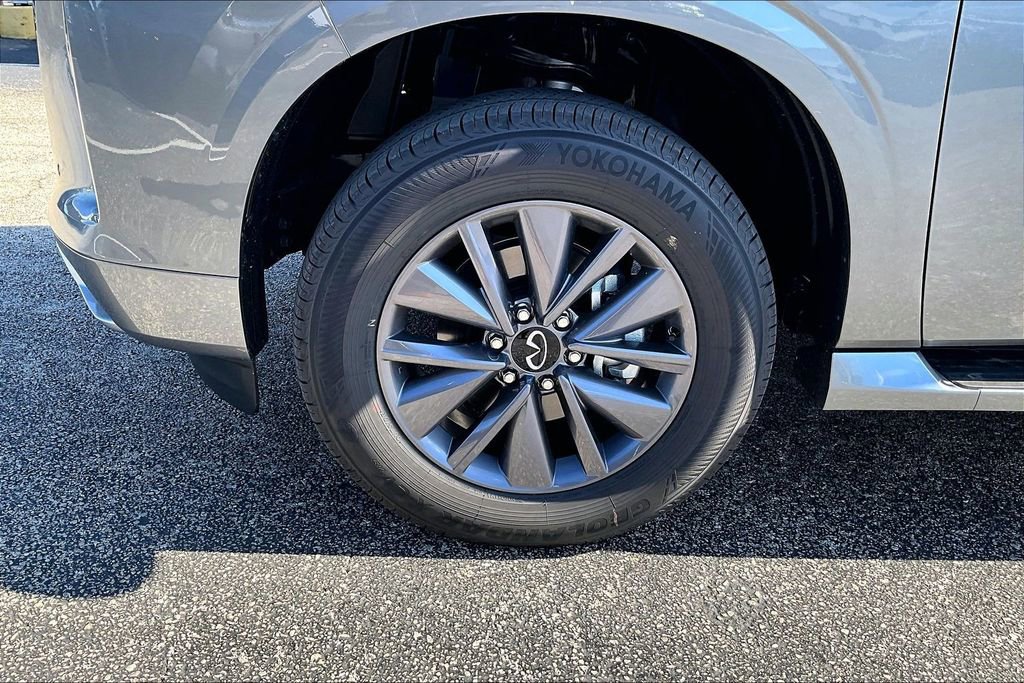 New 2026 INFINITI QX80 Pure RWD image 17