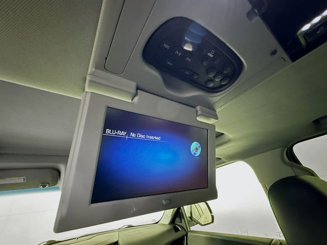 Used 2019 Cadillac Escalade ESV Premium Luxury image 34