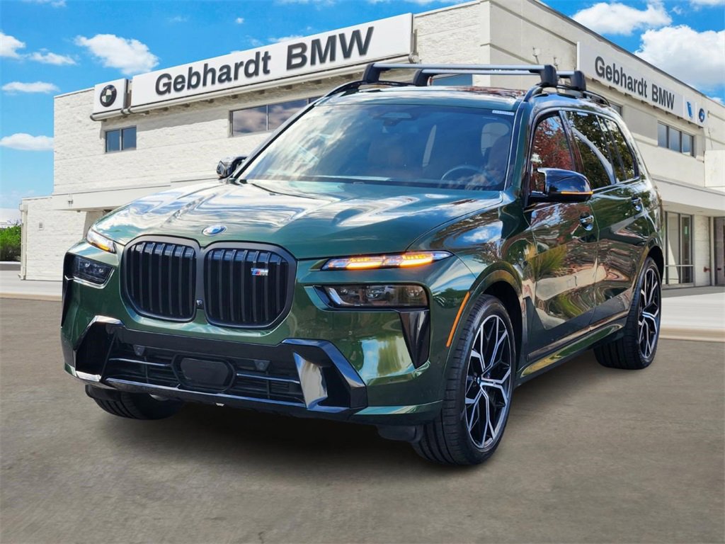 New 2025 BMW X7 M60i image 3