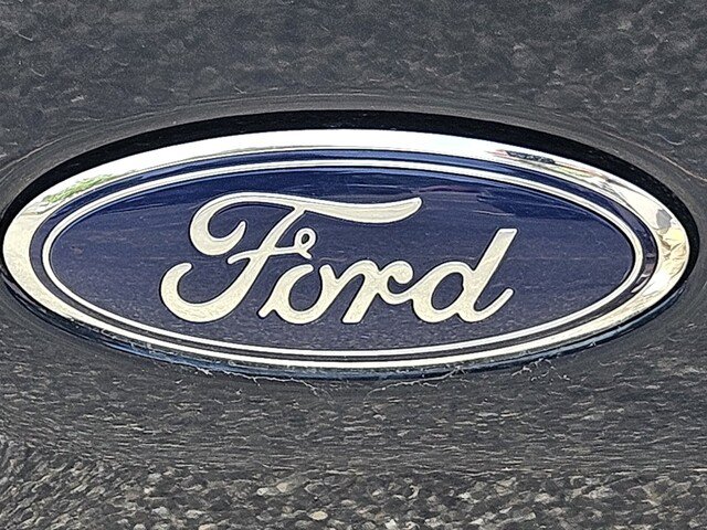Used 2023 Ford F150 Lightning Lariat AWD/4WD image 31