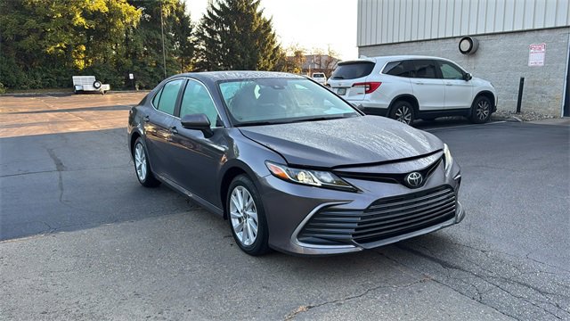 Used 2024 Toyota Camry LE image 27