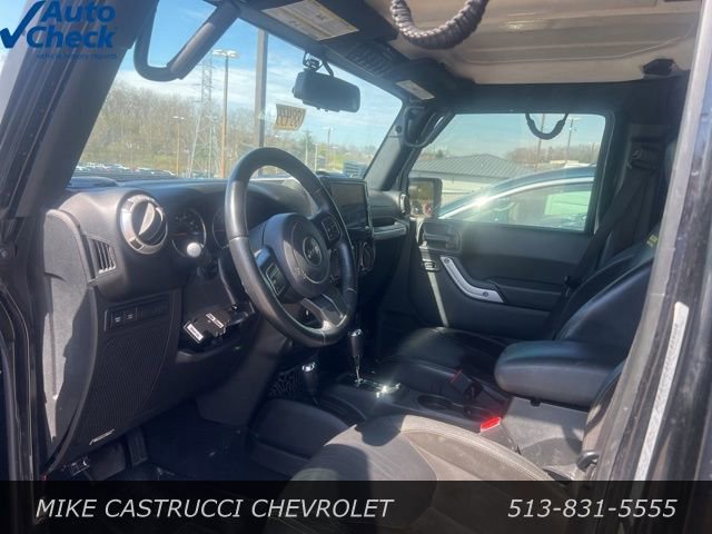 Used 2017 Jeep Wrangler Unlimited Rubicon w/ Dual Top Group image 3