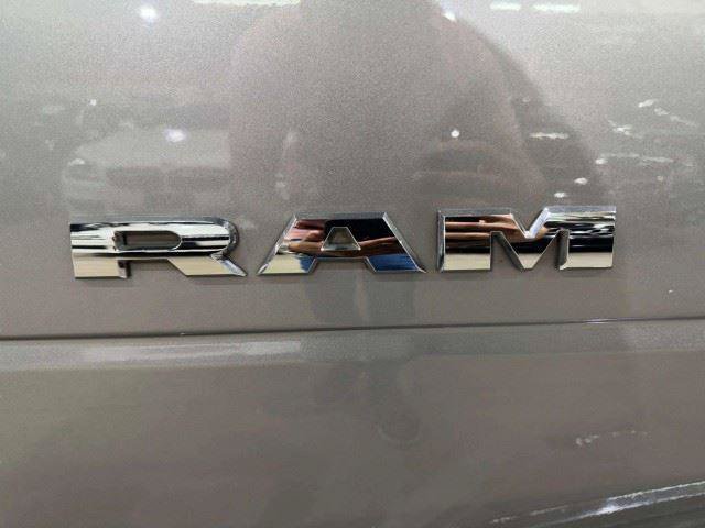 Used 2022 RAM 2500 Big Horn AWD/4WD image 14