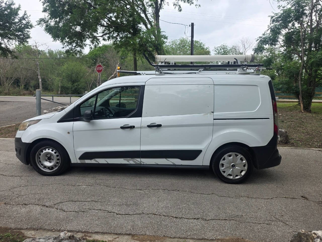 Used 2014 Ford Transit Connect XL image 4