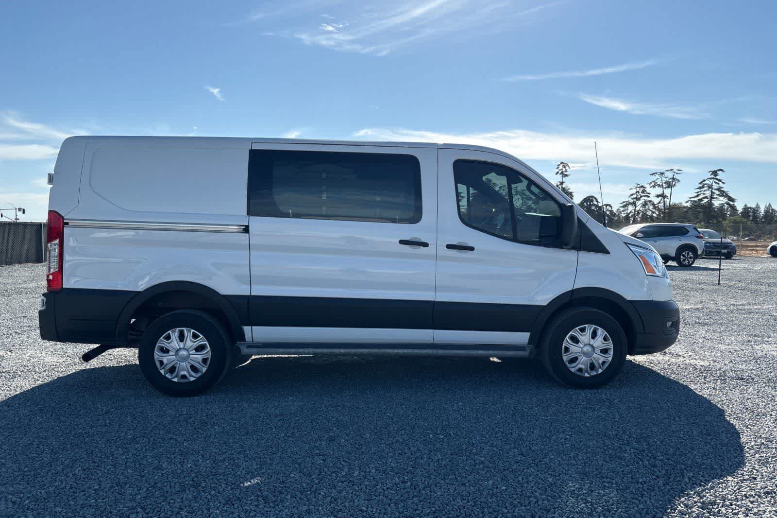 Used 2022 Ford Transit 250 Low Roof w/ Exterior Upgrade Package RWD image 8