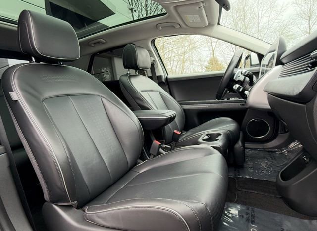 Used 2023 Hyundai Ioniq 5 Limited w/ Cargo Package image 15