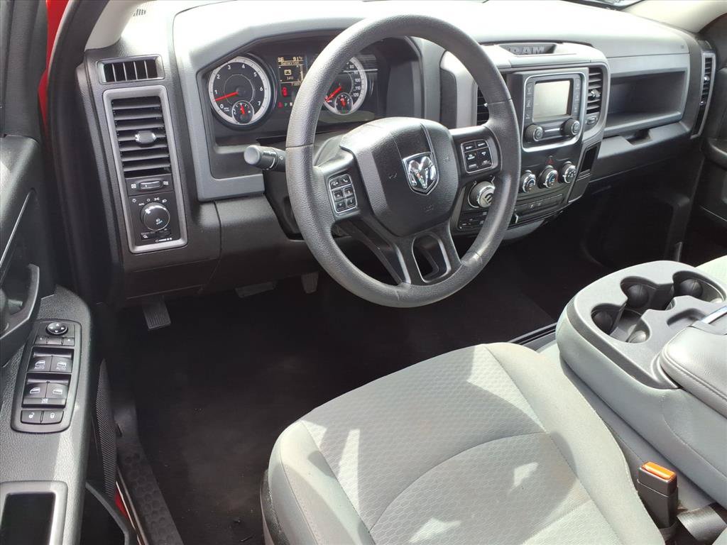 Used 2019 RAM 1500 Express w/ Express Value Package AWD/4WD image 17