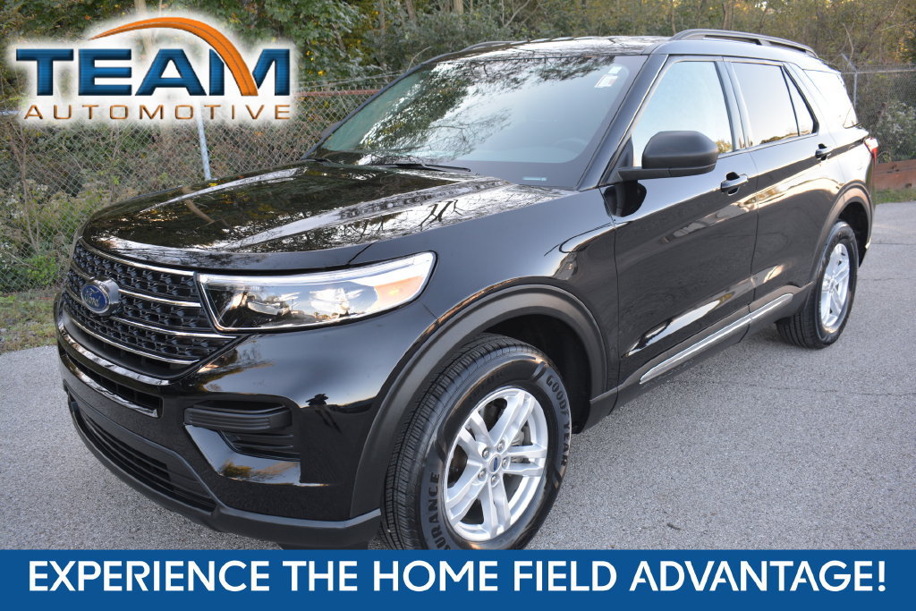 Certified 2024 Ford Explorer XLT AWD/4WD image 1