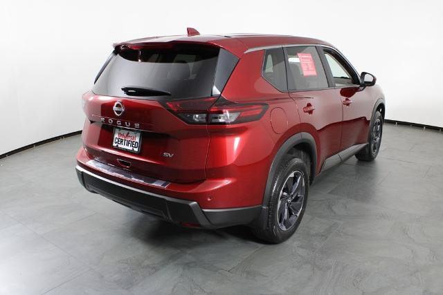 Certified 2024 Nissan Rogue SV FWD image 4